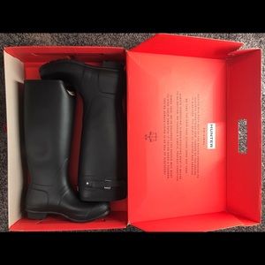 Black Hunter rain boots women size 8